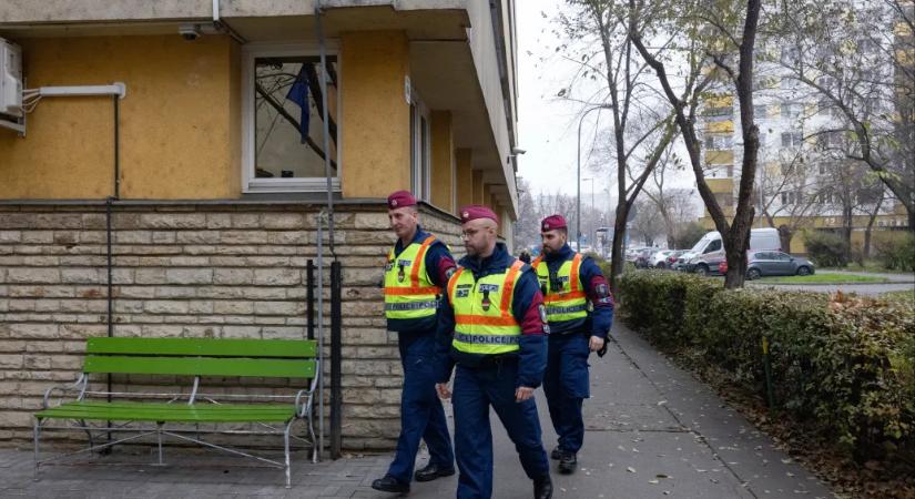 Rendkívüli ülésnapot kezdeményez a parlamenti ellenzék a Szőlő utcai ügyben