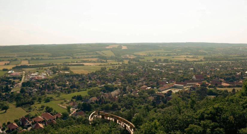 11 hónap alatt teljesült a 2024-es turisztikai rekord 2025-ben