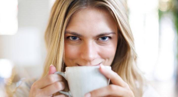 Így befolyásolja a kávé az agyműködést: ijesztő a folyamat