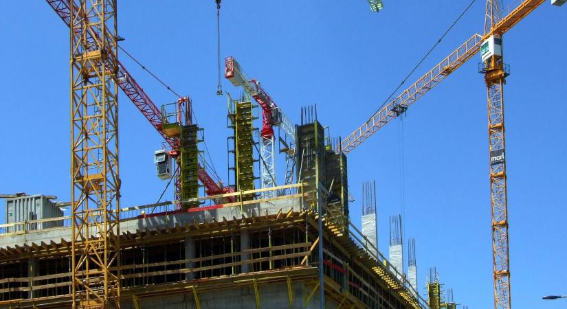 Már 18 kiemelt helyen magasodhatnak toronyházak: térképen mutatjuk, ki, hol építkezhet