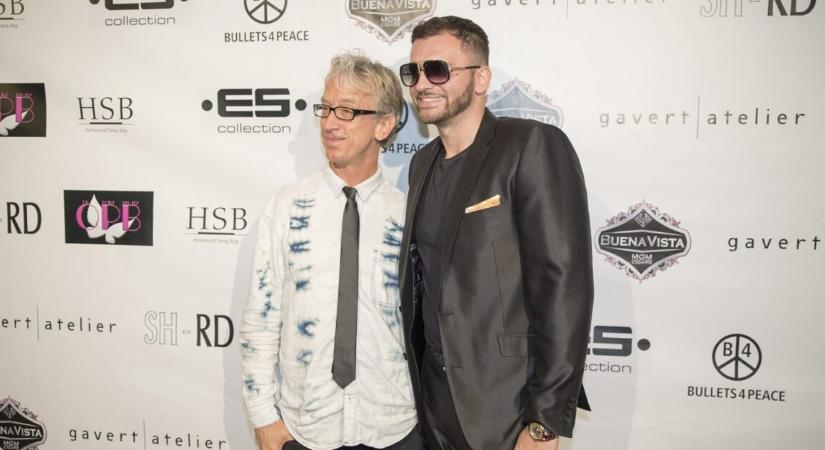 Meghökkentő állapotban találtak rá az utcán az ismert komikusra – túladagolhatta magát