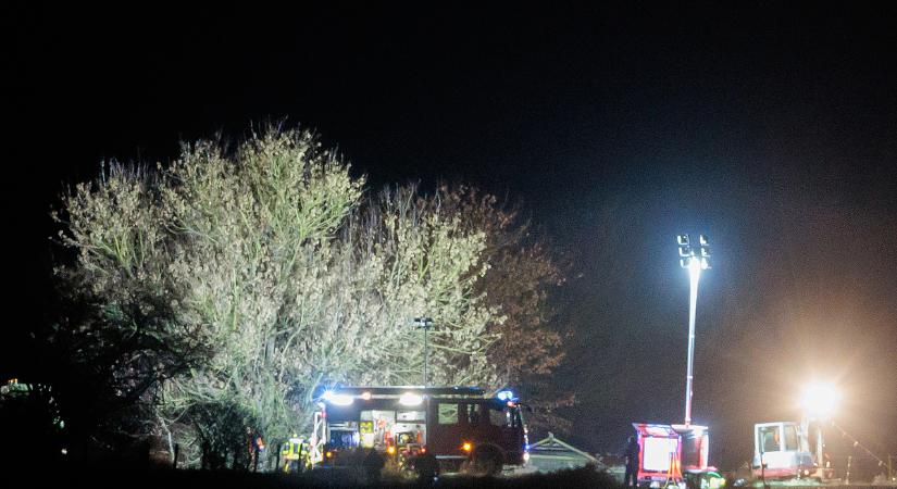 Több tízezer liter olaj zúdult egy német finomító környékére