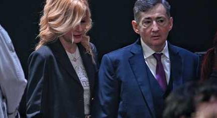 Várkonyi Andrea közel 3,5 milliós szettben jelent meg a legújabb magyar vígjáték premierjén