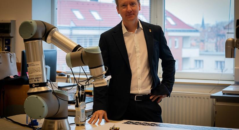 Tízmilliárdos alap és kapitalista szemlélet – így kezdett startup-birodalmakat építeni az Óbudai Egyetem