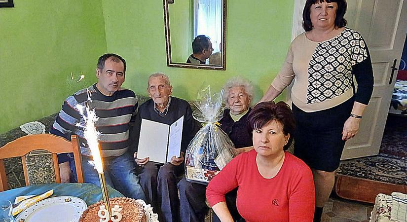 Példamutató családi harmónia! Hetven éve él együtt szeretetben a zalai házaspár