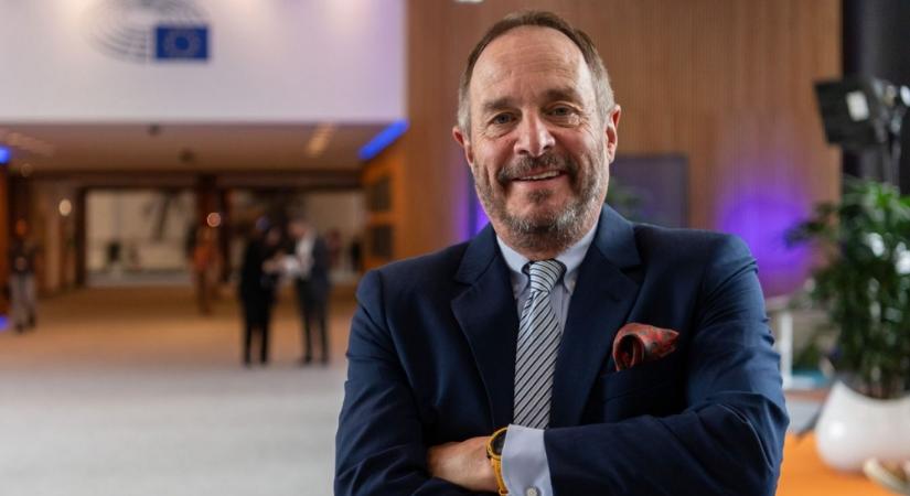 Hölvényi György: stratégiai párbeszédre van szükség az EU és az afrikai katolikus oktatás között