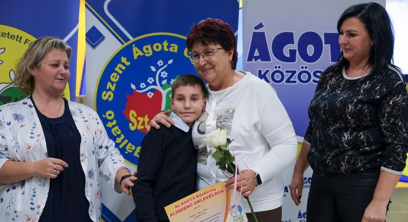 Jelentkezzen nevelőszülőnek a Szent Ágota Gyermekvédelmi Szolgáltatóhoz!