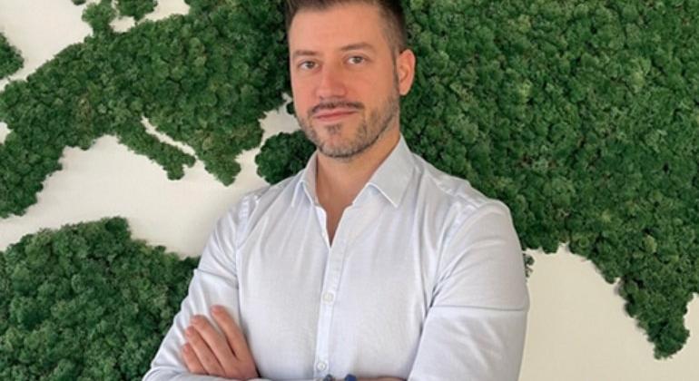 Távozik Lunczner Ádám a Mindshare-től