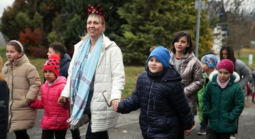 Szívesen lenne nevelőszülő? A Szent Ágota Gyermekvédelmi Szolgáltató várja jelentkezését!