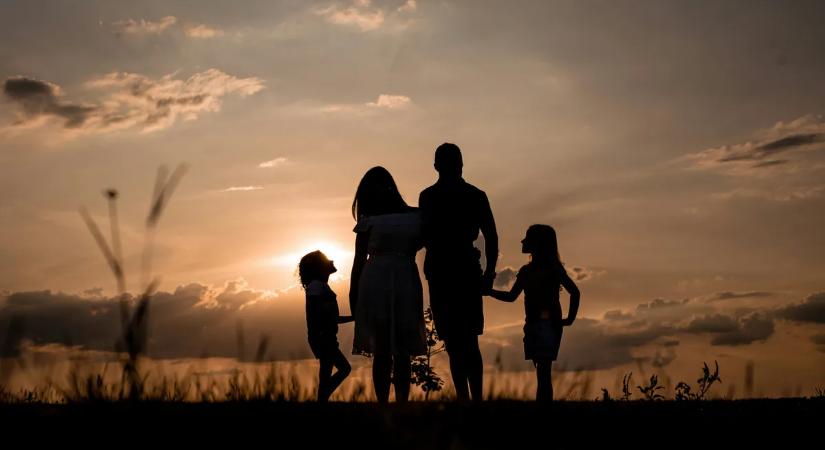 Megindult a visszaszámlálás: már csak 20 nap az újabb családi adócsökkentésekig