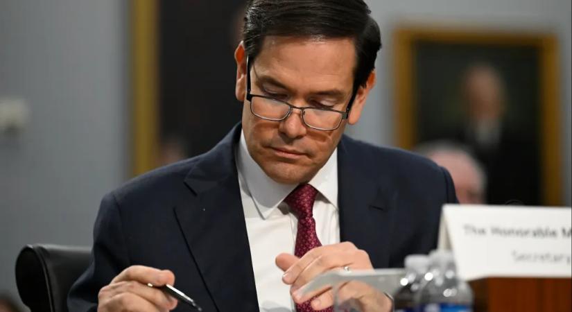 Egy betűtípus lett „woke” elleni küzdelem legújabb áldozata az amerikai külügyminisztériumnál