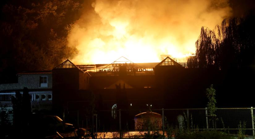 Végre megtört a jég: megkezdődött a Miskolctapolca Barlangfürdő újjáépítése  Videó