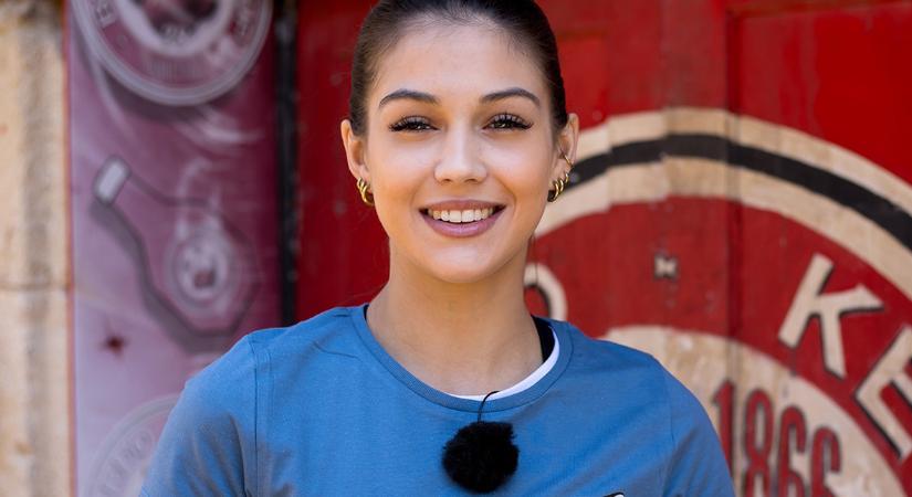 Horváth Csenge bejelentette, hogy tényleg igazak a pletykák, és üzent édesanyjának, Fésűs Nellynek