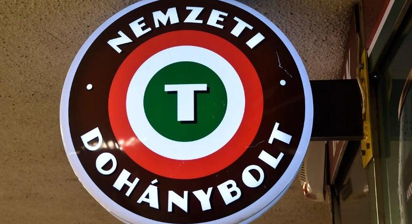 Ez durva: 140 százalékkal drágulhat a cigaretta