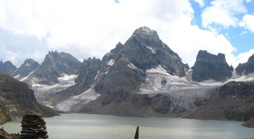Egy teljesen új világ olvadt ki a gleccser mélyéről: az állatok össze vannak zavarodva