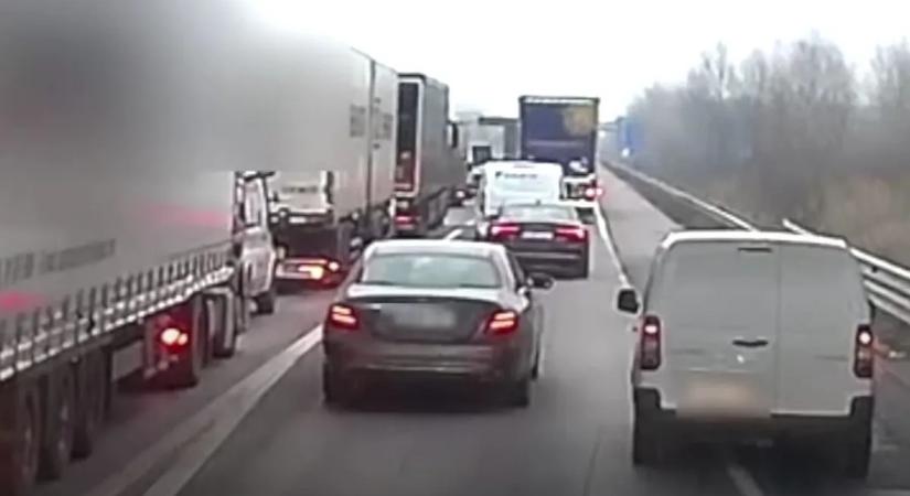 Életveszélyes helyzeteket eredményez a pofátlanság az utakon – megszólal a szakértő