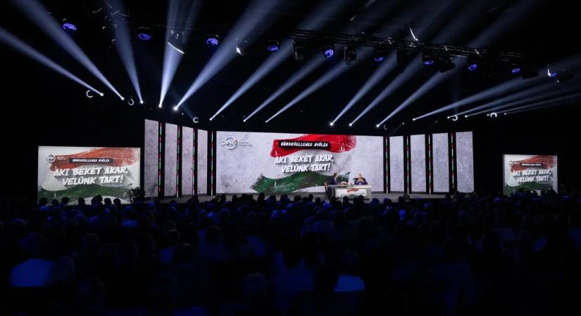 Fizetett hirdetésben kerestek DPK-tagokat Orbán Viktor szegedi gyűlésére