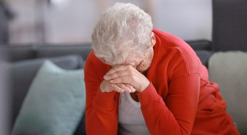 Hihetetlen lehúzás: közel egymilliót kért a 92 éves nőtől a kamu ács
