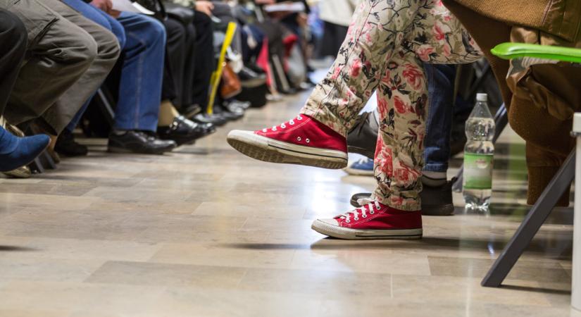 Átléptük a járványküszöböt: ebben a 3 megyében van most a legtöbb beteg - Tömve lehetnek a várótermek