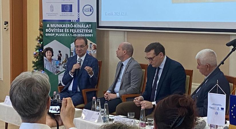 Nincs gazdasági fejlődés az otthonteremtés nélkül – fórumot tartottak Komlón