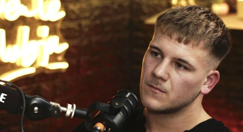 Baracsi Dániel kitálalt az L.L. Junioros balhéról: „Egyébként az nem így volt, hogy a Blanka ment a Timi után…”