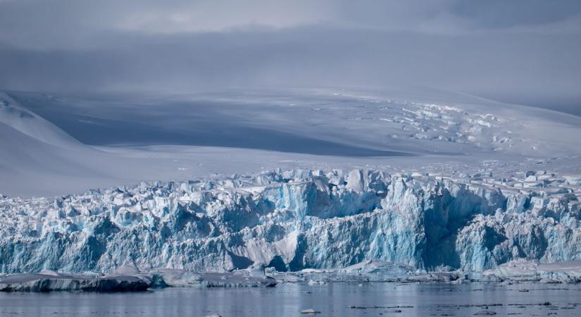 Két és fél évig bolyongott az Antarktisz alatt egy robot – most rémisztő adatokat küldött