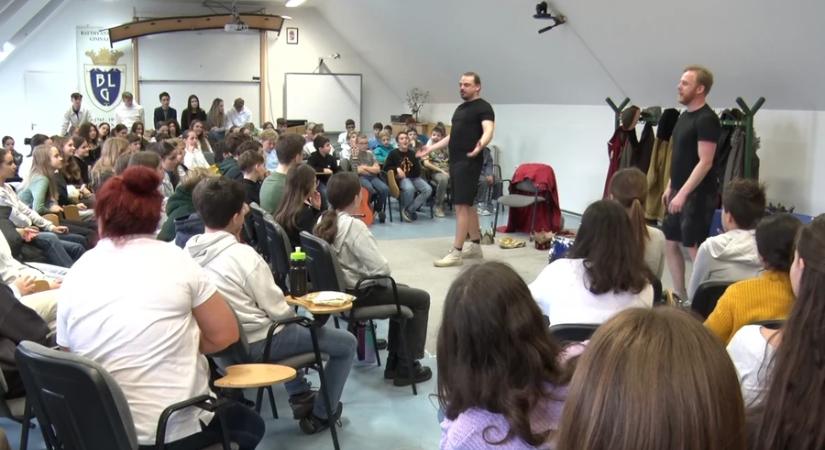 Kultúra testközelből: rendhagyó témanap a Batthyány Lajos Gimnáziumban