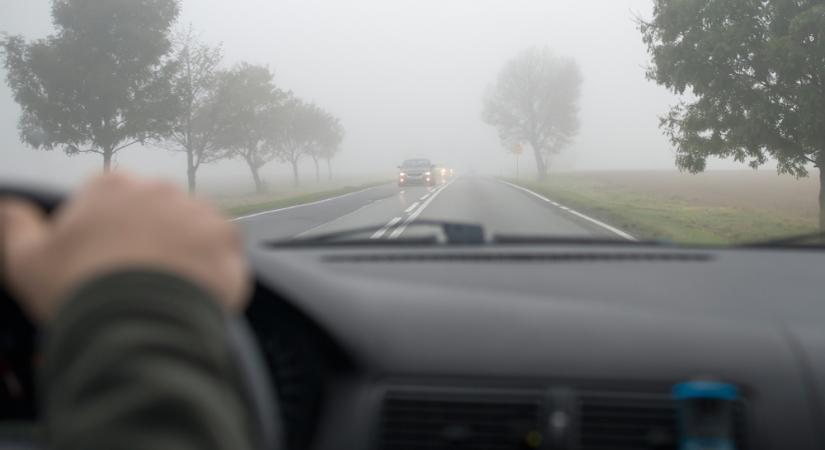 Frissült a veszélyjelzés: Megkongatta a vészharangot a meteorológia – térképen a pénteki legveszélyesebb vármegyék