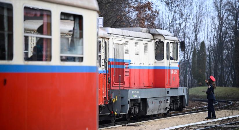 Eredeti arculattal és korszerű szolgáltatásokkal újul meg Szépjuhászné állomás