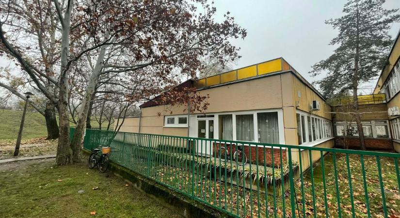 A nőkért indult egyedülálló kezdeményezés: elkészült a szegedi higiéniai automata