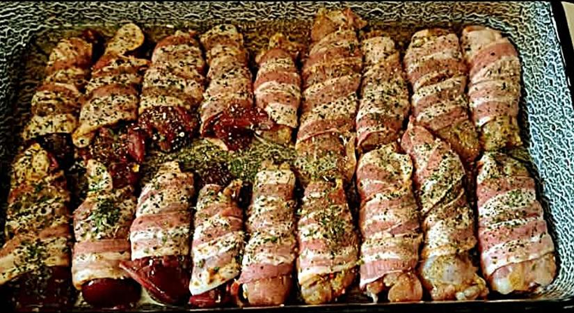 Baconba tekert máj, ami minden karácsonyi vacsorát megkoronáz: mindenki repetázni fog