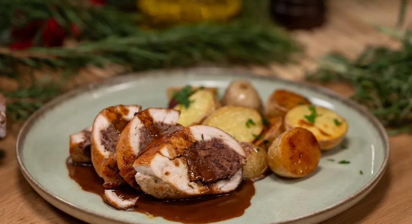 Karácsonyra is tökéletes ez a libamájjal töltött pulykamell