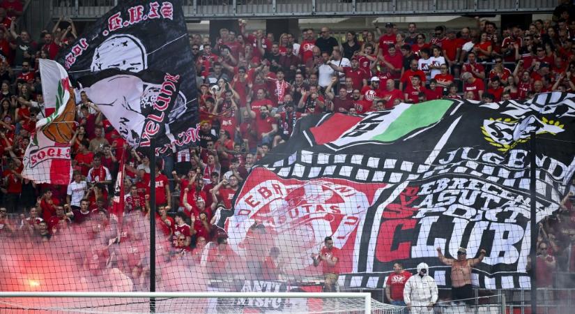 Szurkolói bekiabálások miatt szektorbezárást kapott a debreceni focicsapat