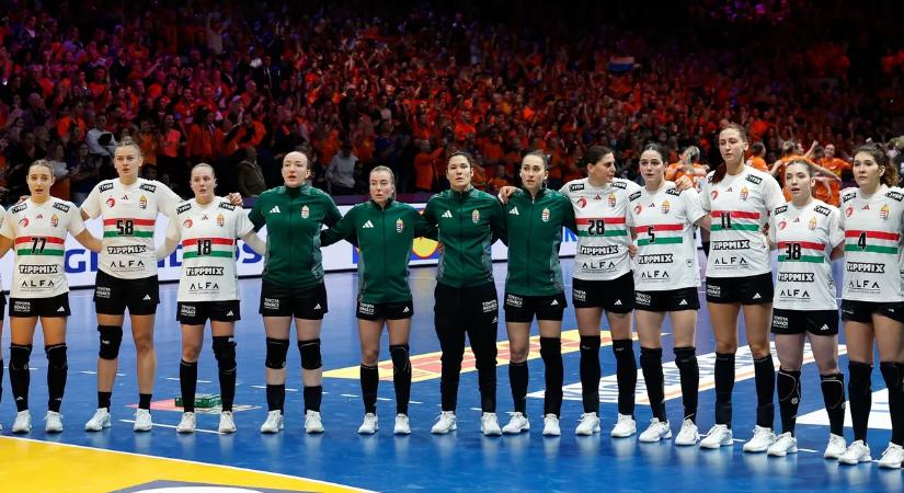 Nem elég a búcsú, a hollandok még belerúgtak a földön fekvő magyar kézis lányokba