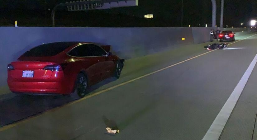 Tényleg motorosokat gázolnak az önvezető autók? - Veszélyes vagy sem?
