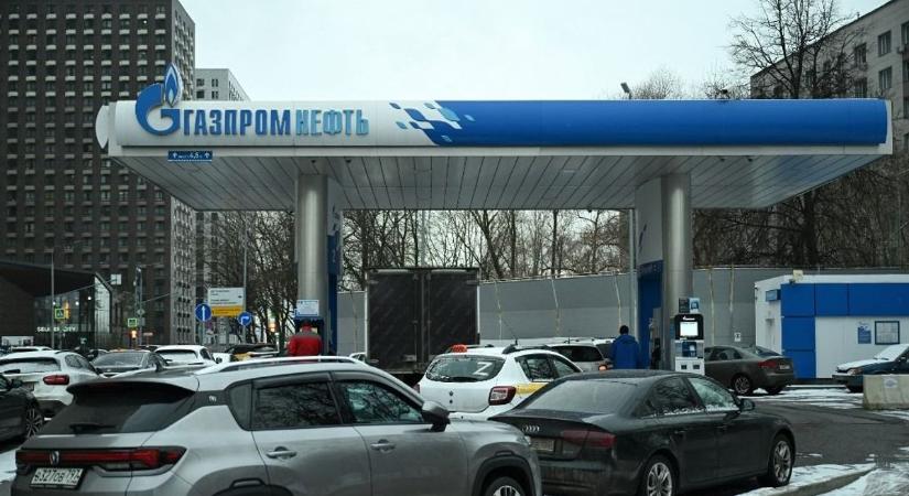 Hiába az ukrán offenzíva, nem okoztak komoly kárt az orosz olajfinomítóknak