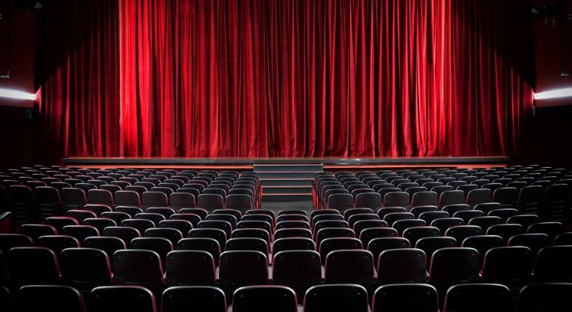 Töltsék a hétvégét a Zentai Magyar Kamaraszínházzal!