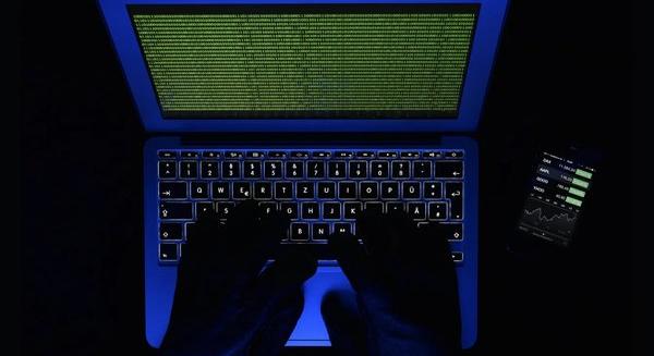 Az USA-ban vádat emeltek egy ukrán nő ellen orosz megrendelésre végrehajtott kibertámadások miatt