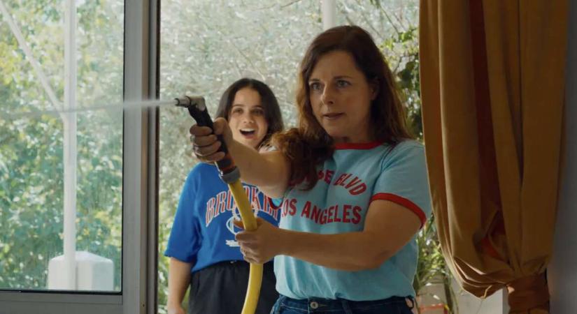 Az Elfajult nyaralás padlóig nyomja a gázt, majd velünk együtt a szakadékba ugrat