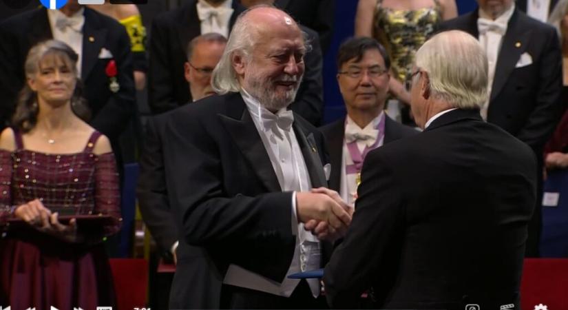 Krasznahorkai László átvette az irodalmi Nobel-díjat