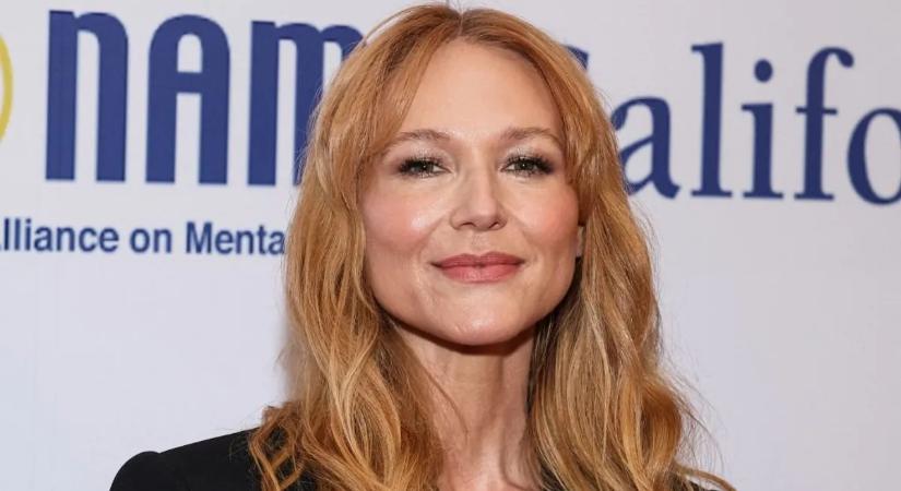 Senki sem hinné, hogy 50 fölött jár már a szexi énekesnő – pikáns képek és zebramintás bikini