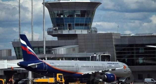 Tömeges dróntámadás miatt majdnem 200 járatot töröltek vagy késleltettek Moszkva repülőterein