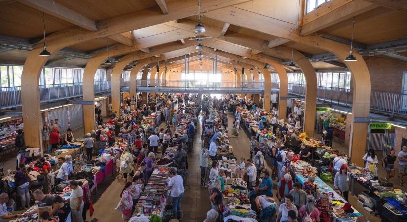 Kettős csapás éri a Mars téri piac őstermelőit januártól, megszólalt a vezetőség is