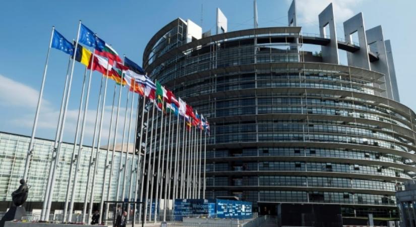 Brutális fordulat: Brüsszel kicselezi a magyar vétót