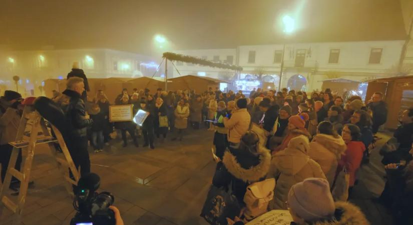 Határozott kiállást kérnek a kulturális dolgozók a pécsi városvezetéstől, mert az állami rendszer működésképtelen