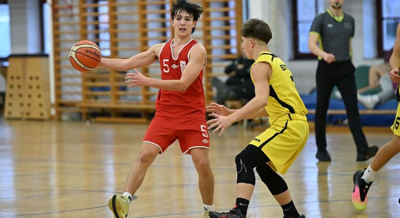 Az ezüsttel is boldogok az egri Pásztorvölgyi kosarasai