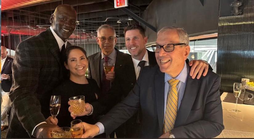 Új korszak kezdődik az amerikai autósportban: A 23XI és az FRM megegyezett a NASCAR-ral