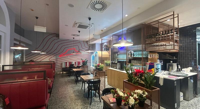 Holnap nyit Szombathely főterén az új Pizza Hut