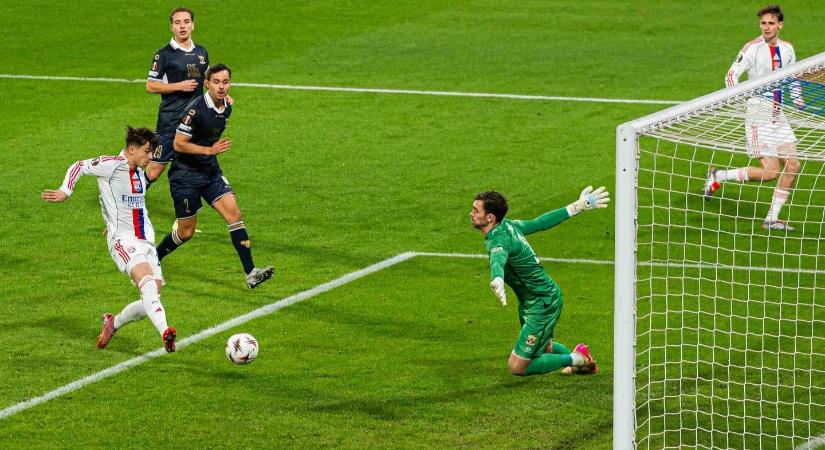 A Lyon és a Midtjylland az élen, a Ferencváros a hatodik helyen az Európa-ligában