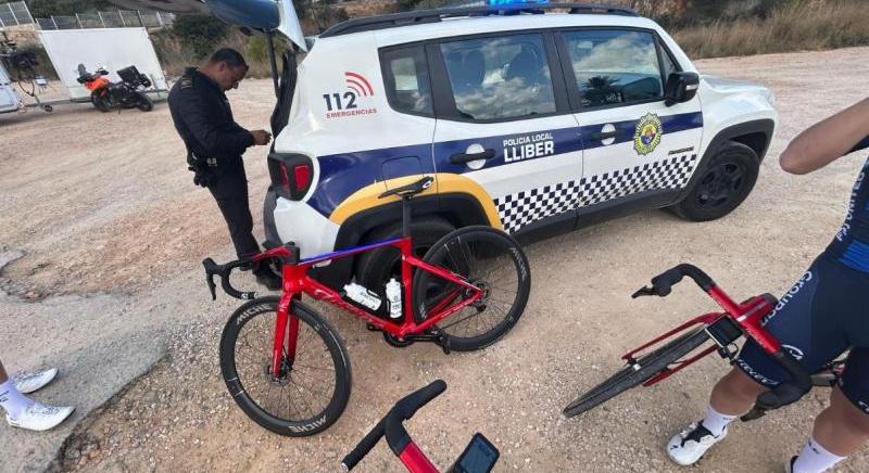 Kzti szablyszegs miatt bntettk meg a profi kerkprosokat